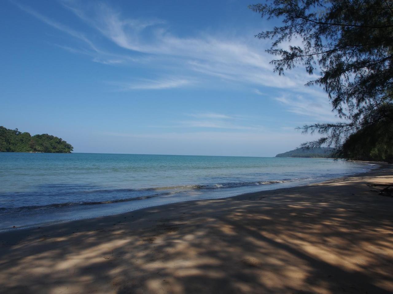 Отель Sea Rounding Ko Phra Thong Экстерьер фото